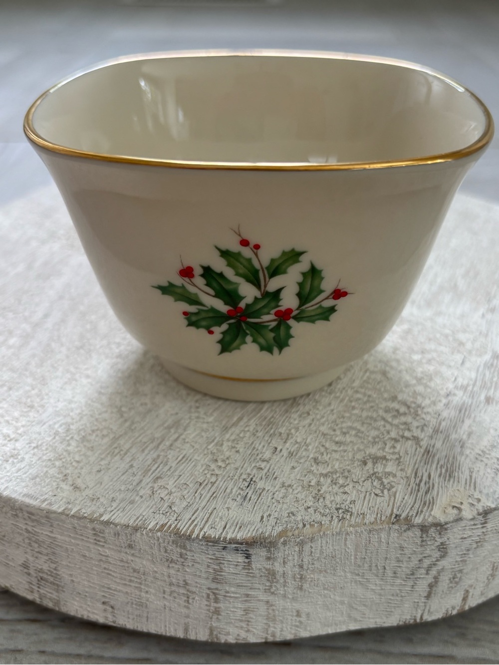 Lenox White and Gold Holly Berry Sugar Bowl
